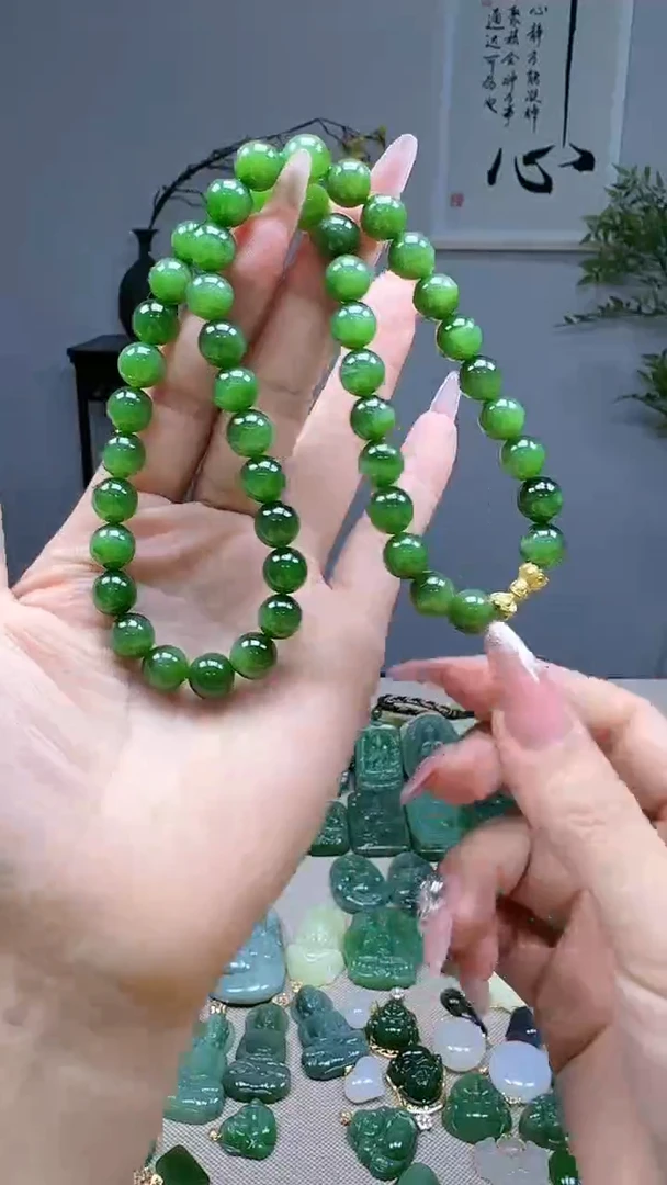 未镶嵌和田玉挂件10