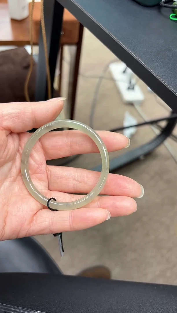 未镶嵌手镯和田玉Z-3(多样性发其一)53-54MM