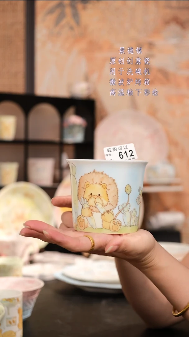 摆件景德镇手工手绘设计师款