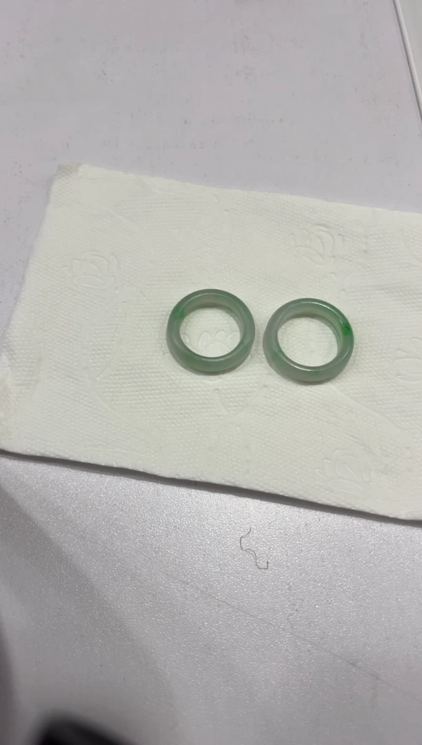 未镶嵌定制翡翠戒圈