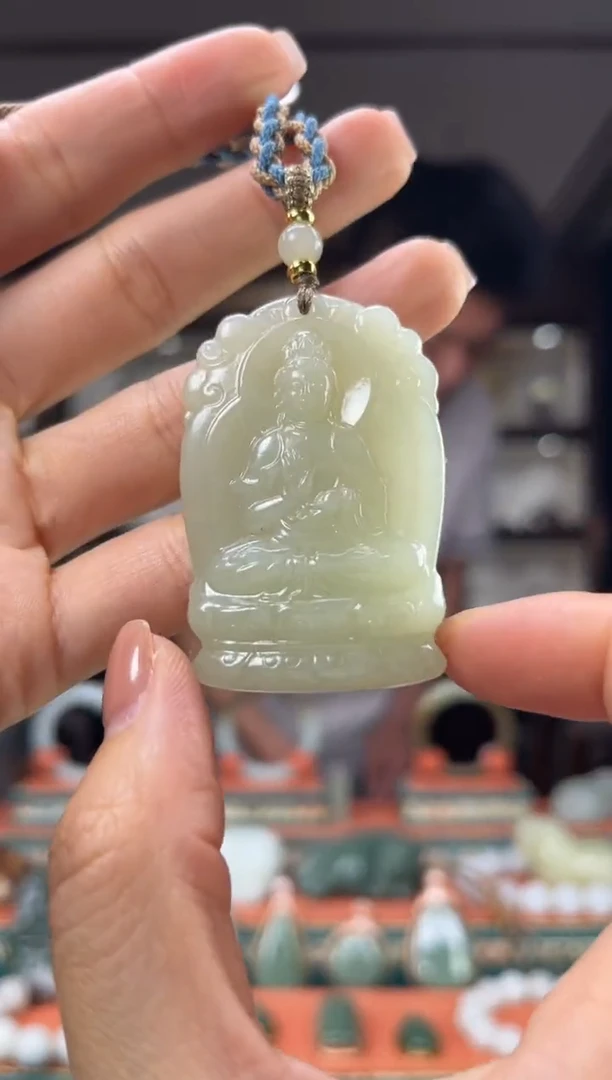 和田玉未镶嵌颈饰佩佩