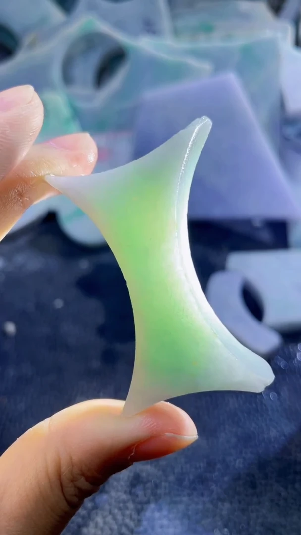 裸石翡翠天然A货板料
