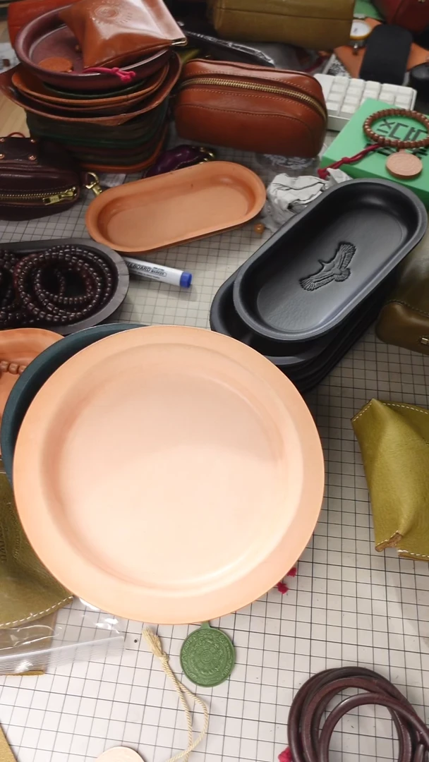 牛皮牛皮（革）制作迷你原色圆盘