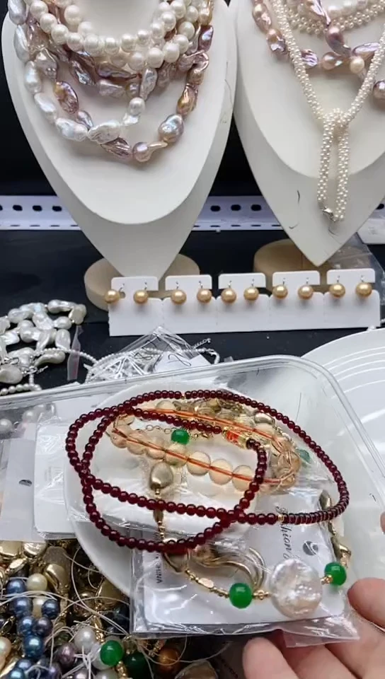 颈饰未镶嵌淡水珍珠?1