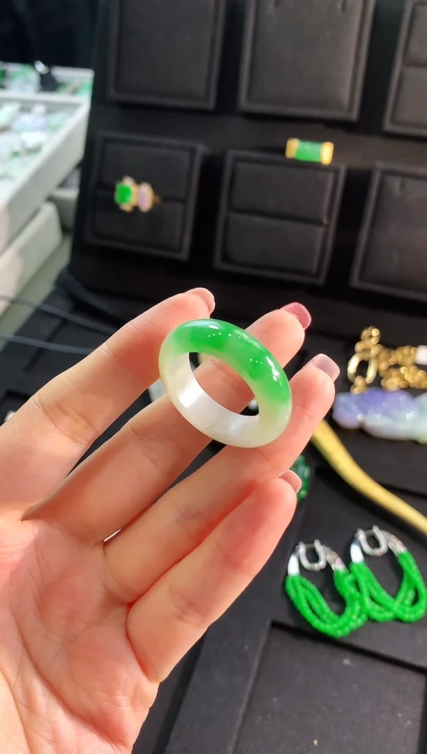 【闪购商品】翡翠戒指未镶嵌手饰 23圈