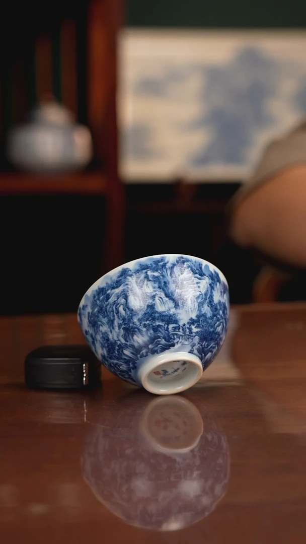 景琳藏青花北派山水