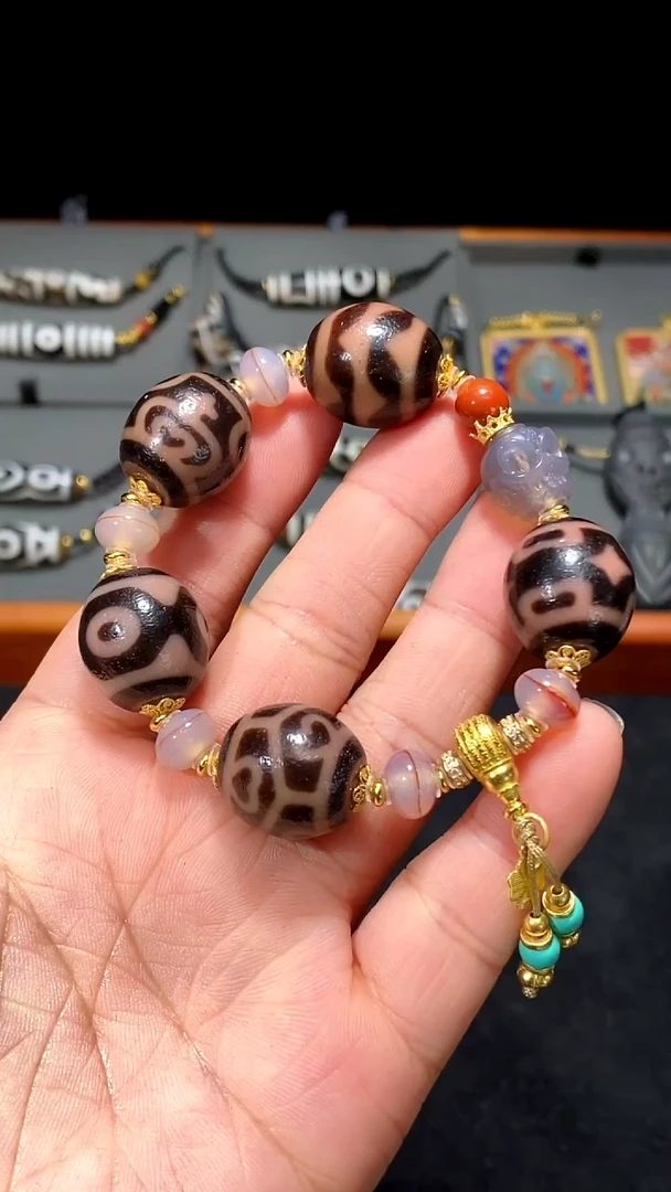 【闪购商品】柏香籽/百香籽吊坠手串