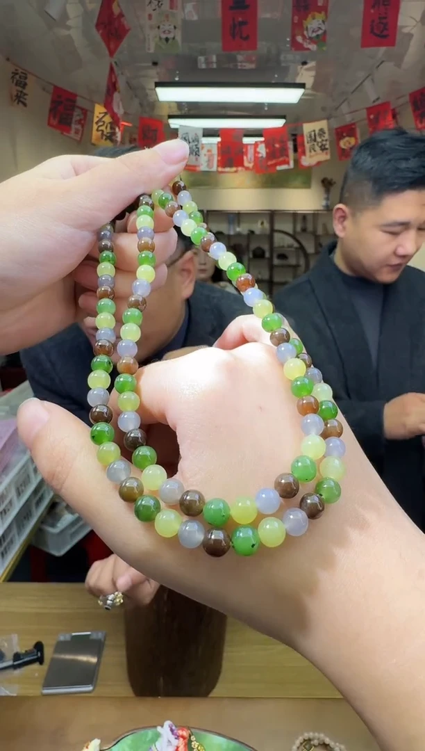 颈饰未镶嵌和田玉多样性发一件 493