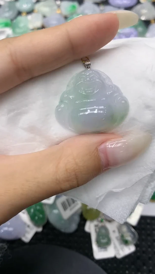 颈饰18K金镶嵌翡翠11111111111