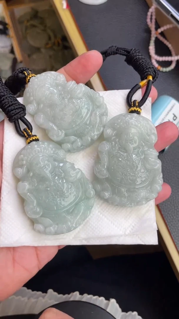 颈饰未镶嵌翡翠天然缅甸翡翠A货多样性发一财神爷P5