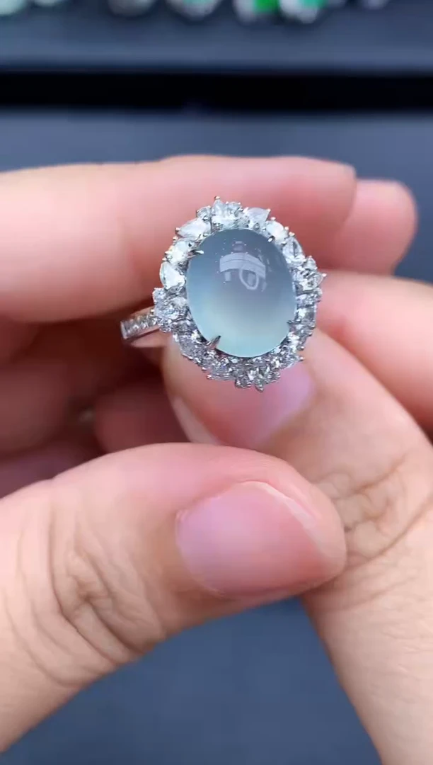 18K金镶嵌戒指翡翠531-春日珠宝