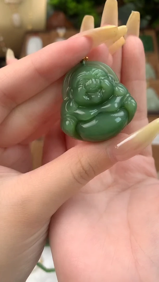 和田玉未镶嵌颈饰吊坠