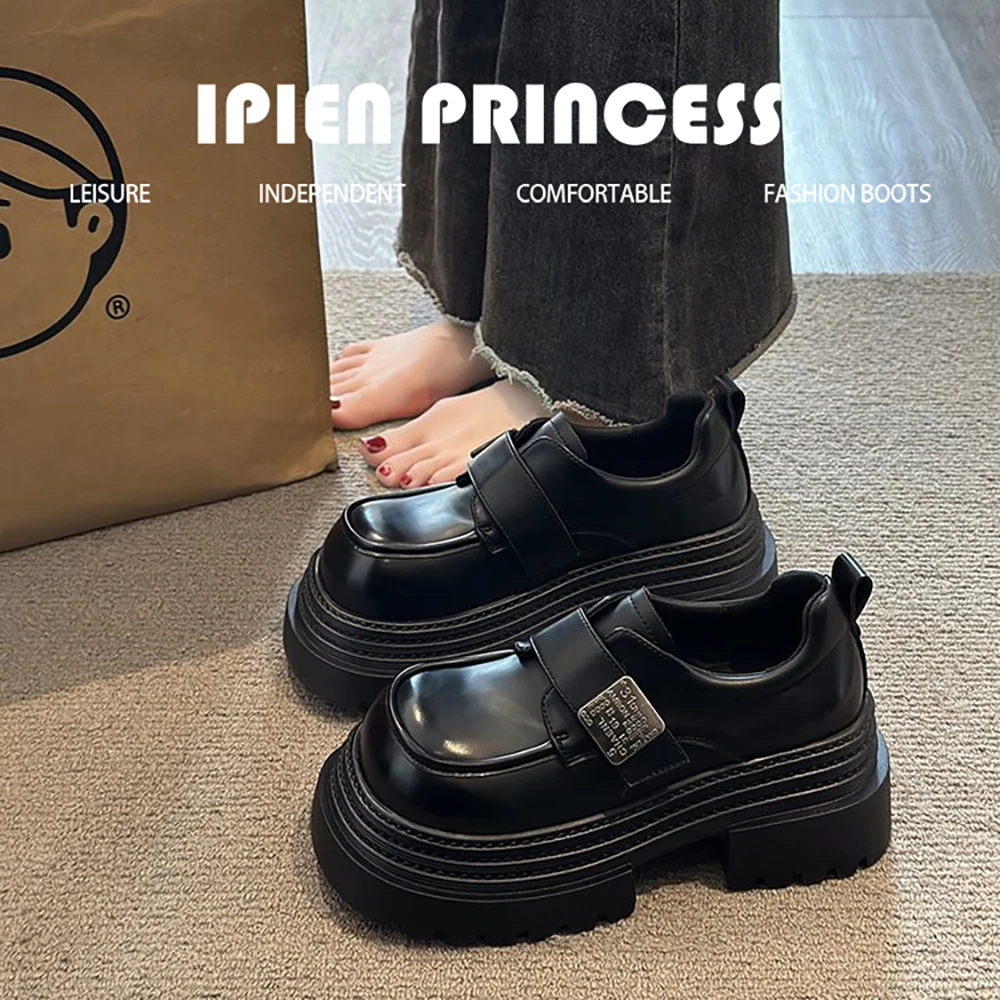 网红女款爆款2025春季新款百搭鞋厚底增高复古皮带扣魔术贴小皮鞋