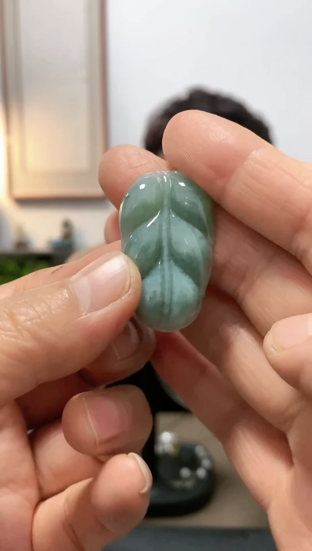 【闪购商品】翡翠颈饰未镶嵌吊坠