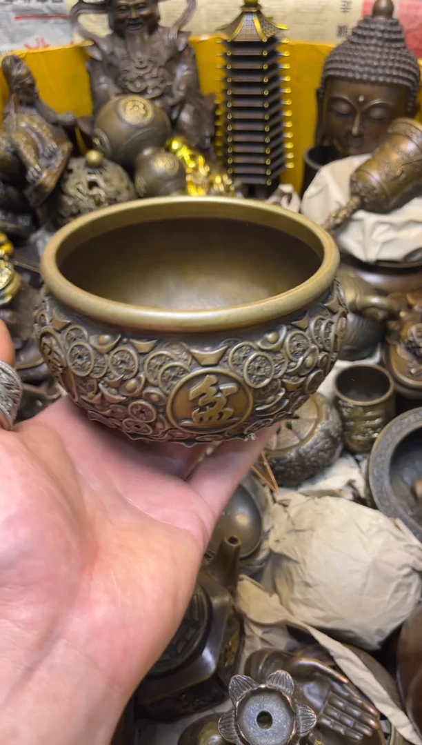 精美铜器，点击下单