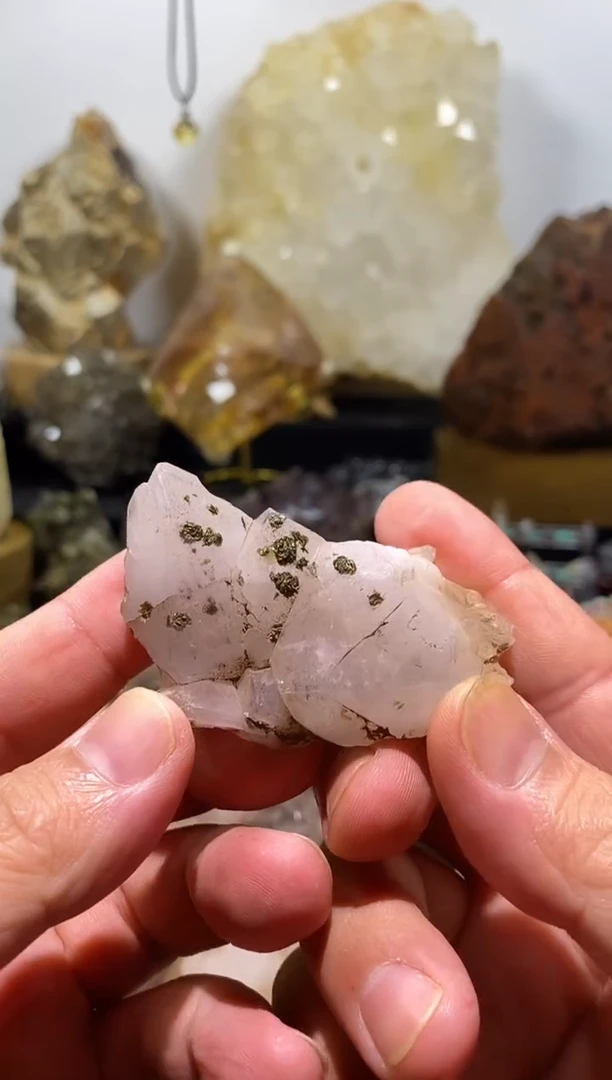 水晶珠宝半成品未镶嵌49号55g超七花园城堡+共生绿帘石+隐山