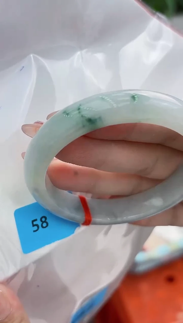 【闪购商品】翡翠手镯未镶嵌翡翠手镯