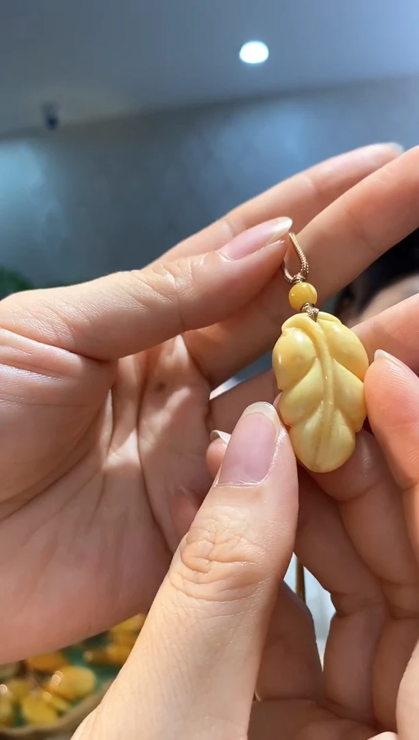 裸石琥珀未镶嵌天然琥珀蜜蜡首饰