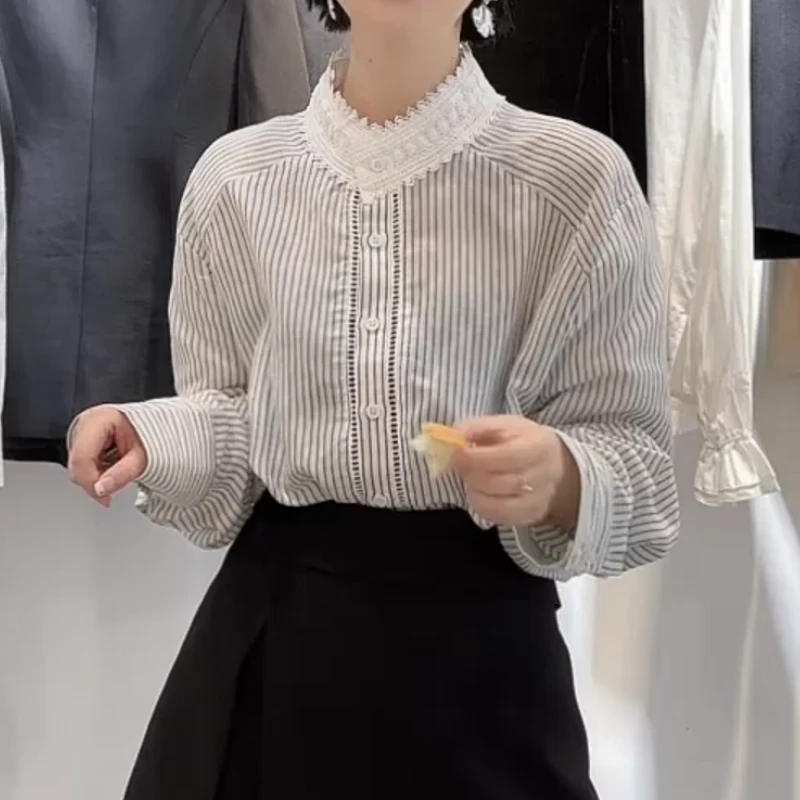 2025早春气质显瘦条纹小众设计感衬衫LK2501893