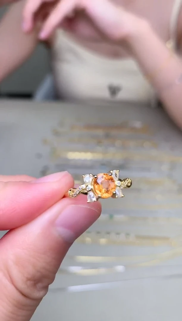 石榴石戒指银S925镶嵌石榴石戒指