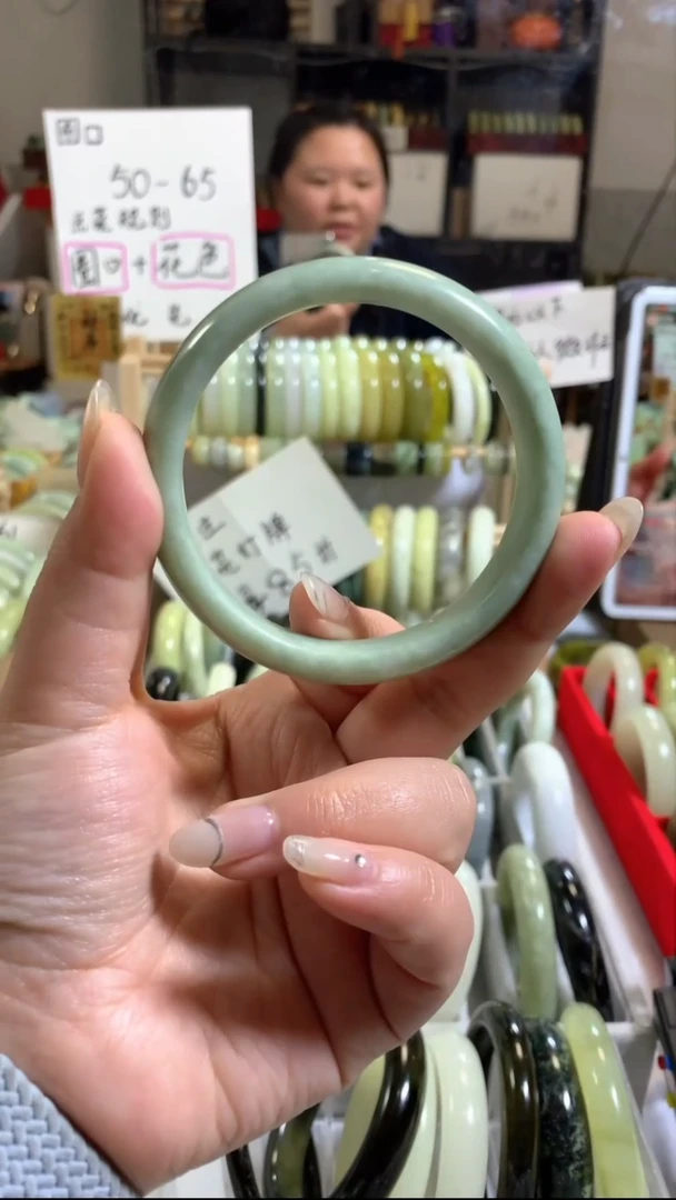 未镶嵌岫玉手镯38（61+）