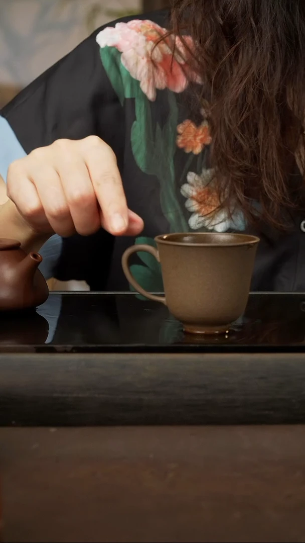 茶壶紫砂4 青段主人杯带把 100cc