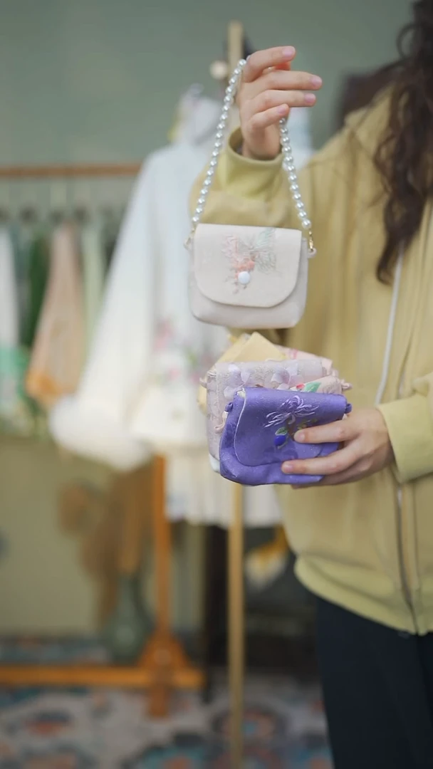 刺绣苏绣零钱包 不挑颜色