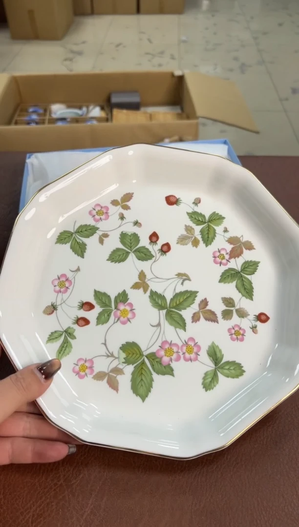 瓷片朵**彩瓷器瓷器瓷器瓷器