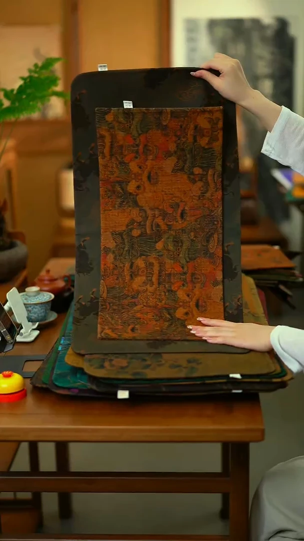 大麒麟加小醒狮