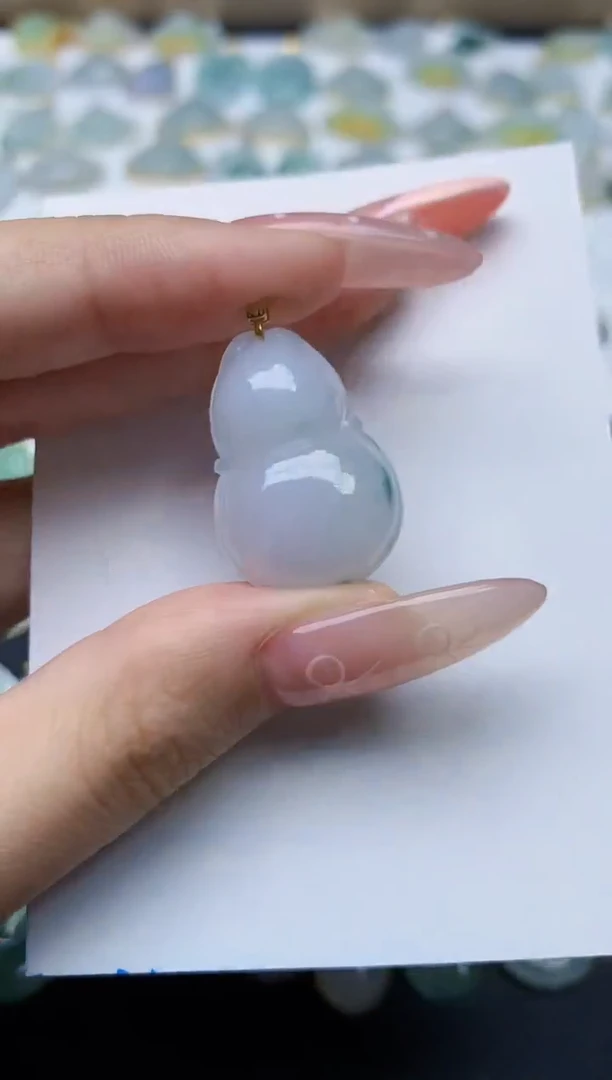 翡翠18K金镶嵌颈饰天然翡翠A货