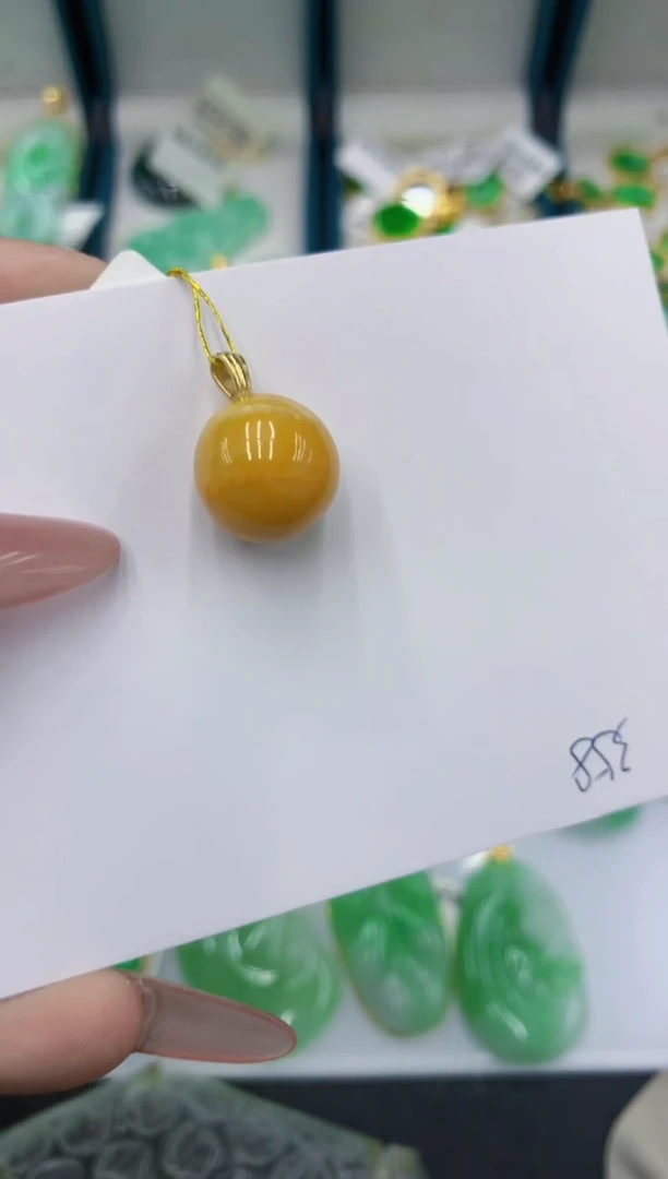 颈饰未镶嵌翡翠111111
