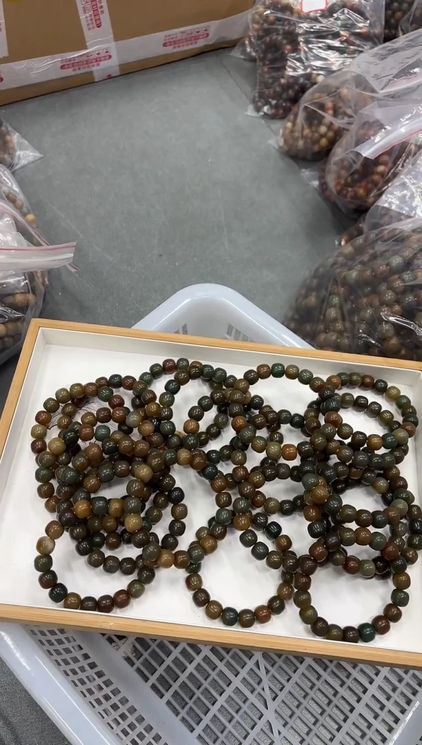 手串菩提根/象牙果13干磨瑕疵不挑（723）