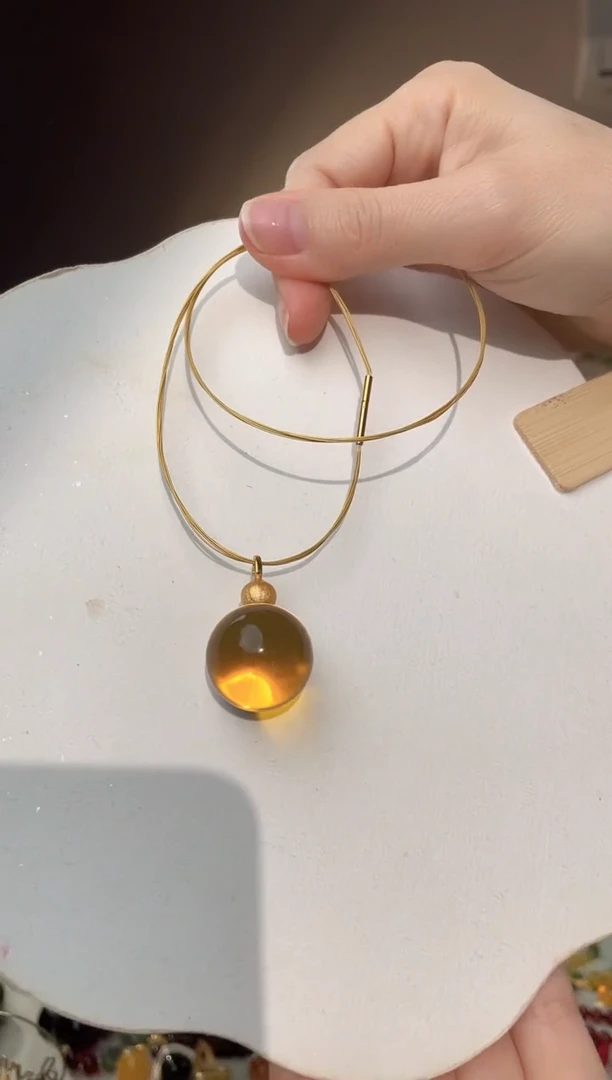 裸石琥珀未镶嵌22+蓝珀