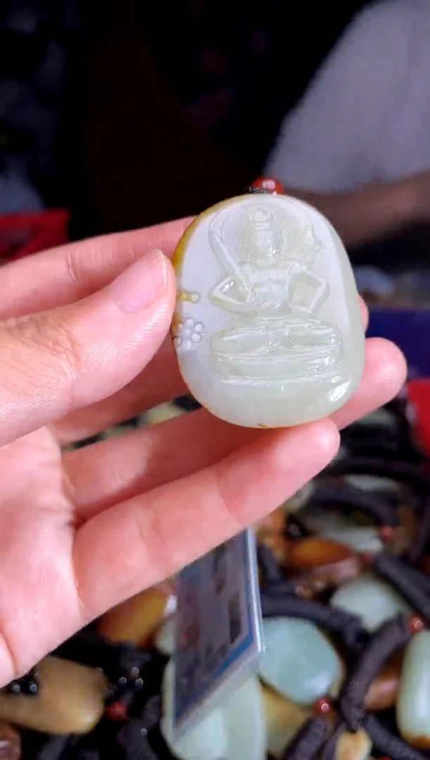 和田玉未镶嵌挂件1