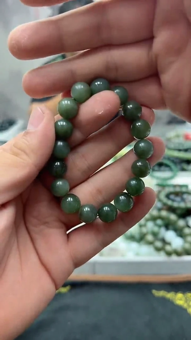 手串未镶嵌和田玉12有包容