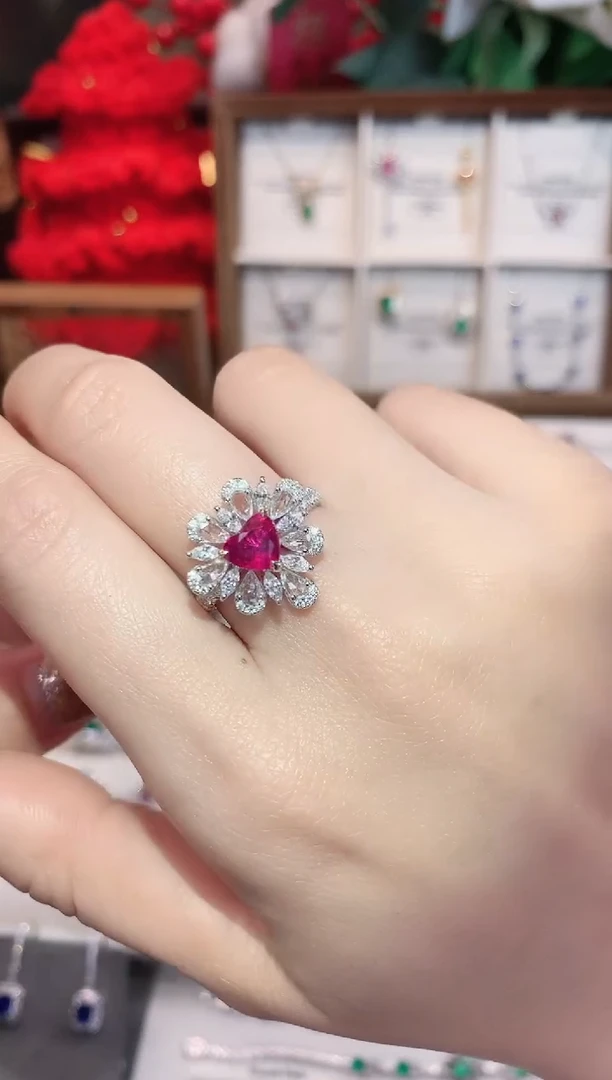18K金镶嵌戒指红宝石1.12ct/天然宝石/七天无理由