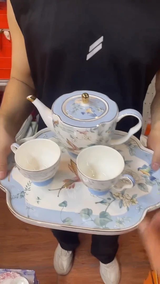 杯鸿辉家品牌瓷器，京东包邮！