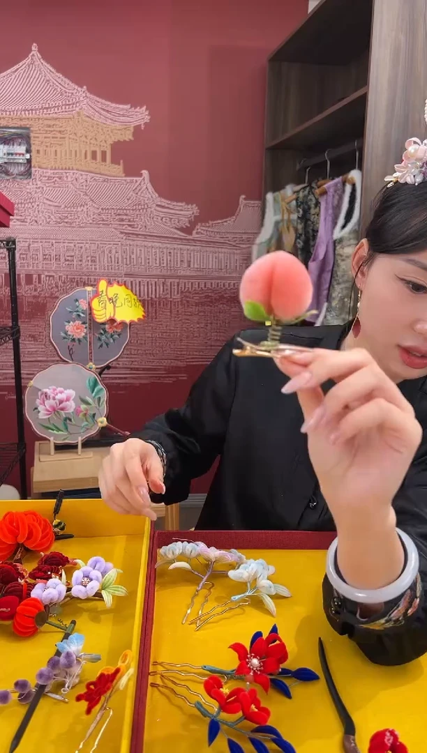 【闪购商品】刺绣非遗绒花（发饰）