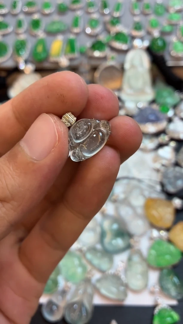 吊坠(不含链)18K金镶嵌翡翠佛公