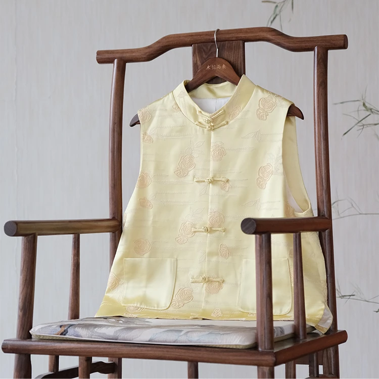 『春不晚』新中式醋酸绣花马甲DGSQ0204