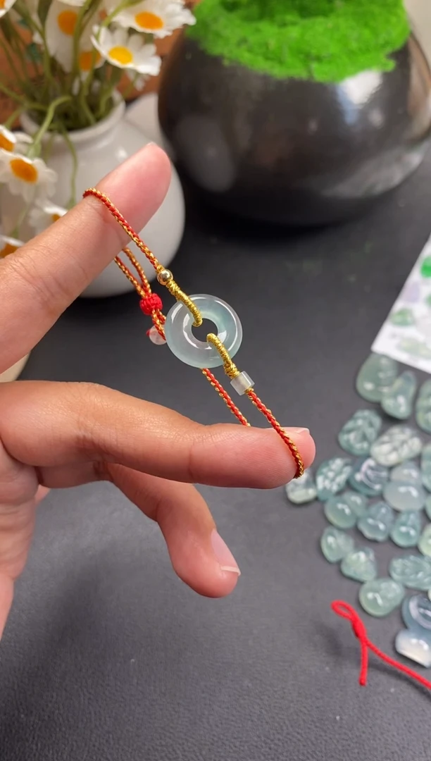 散珠翡翠甜甜圈手绳