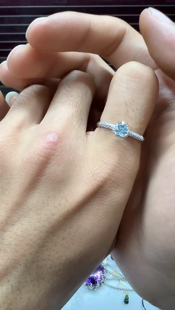 银S925镶嵌戒圈海蓝宝石游*1223m087多样性发其一