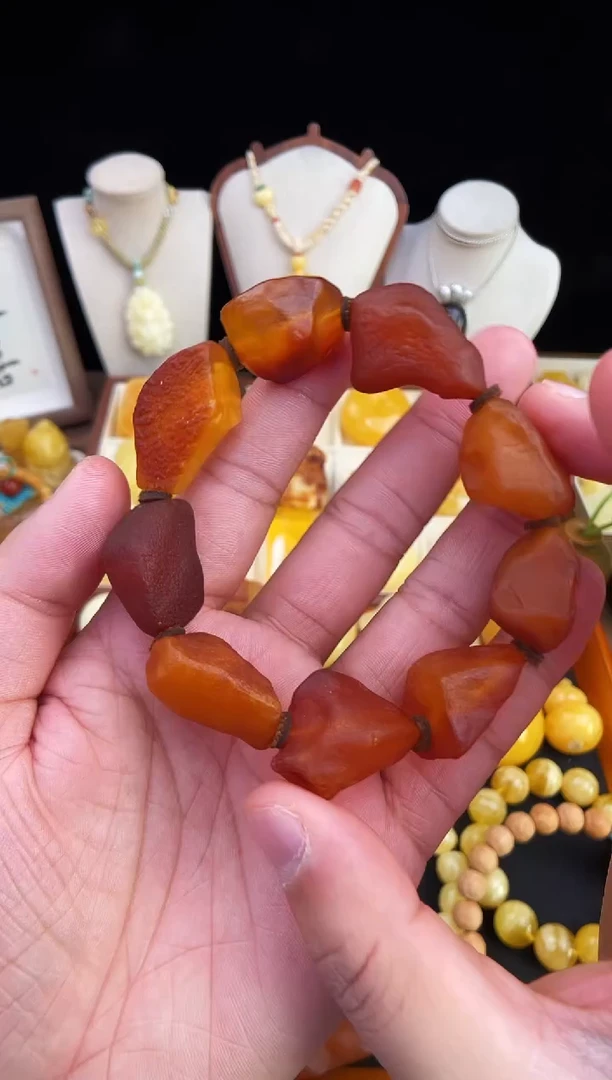 琥珀未镶嵌珠宝奇石柒月