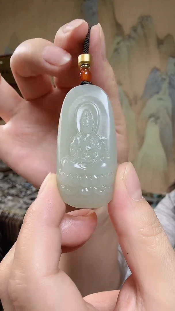 颈饰未镶嵌和田玉.