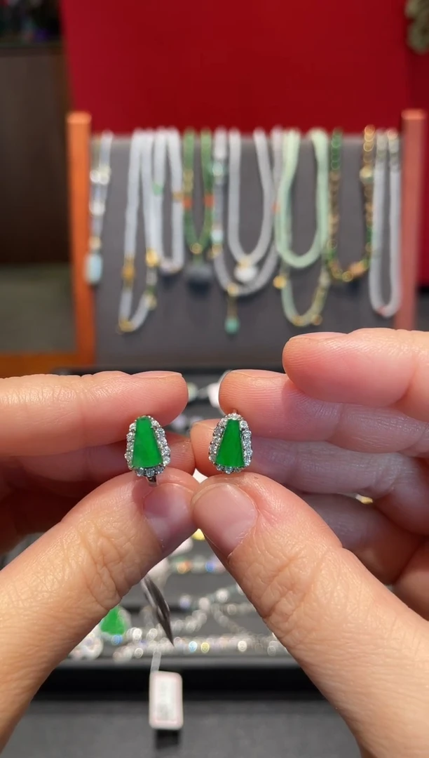 颈饰银S925镶嵌翡翠无事牌