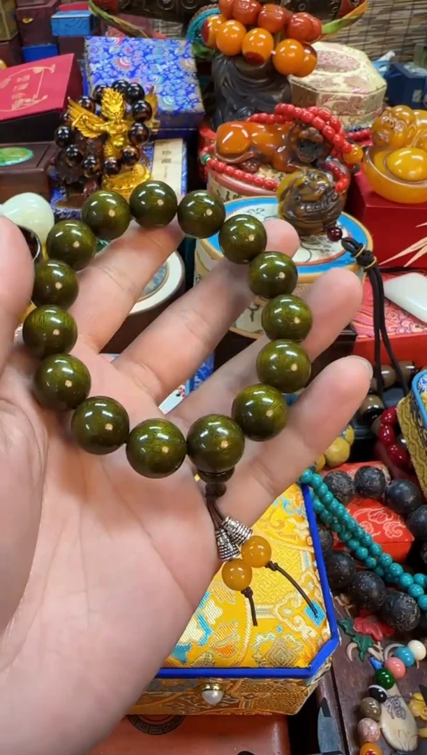【闪购商品】滴血莲花菩提吊坠扎西当天订单当天直发如图所示