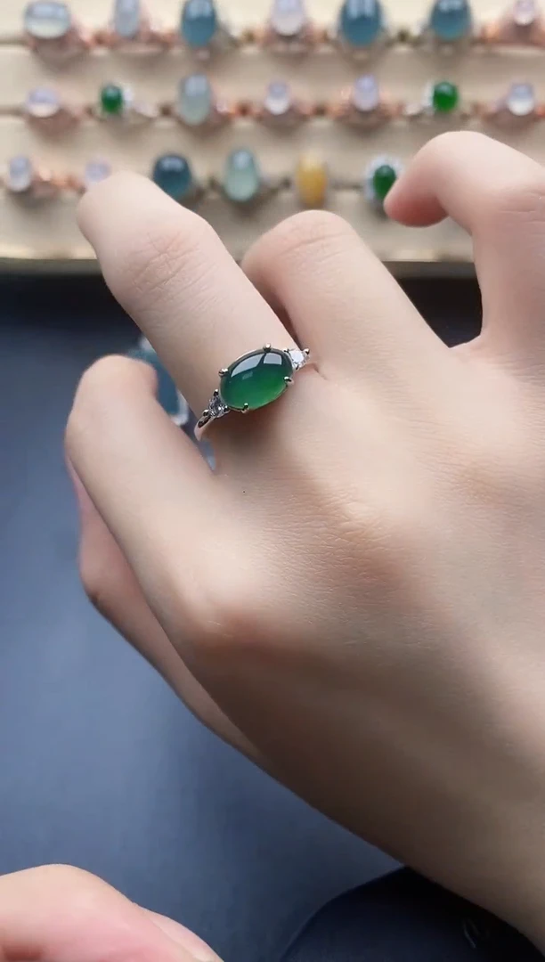 翡翠戒指银S925镶嵌一物一证一礼盒