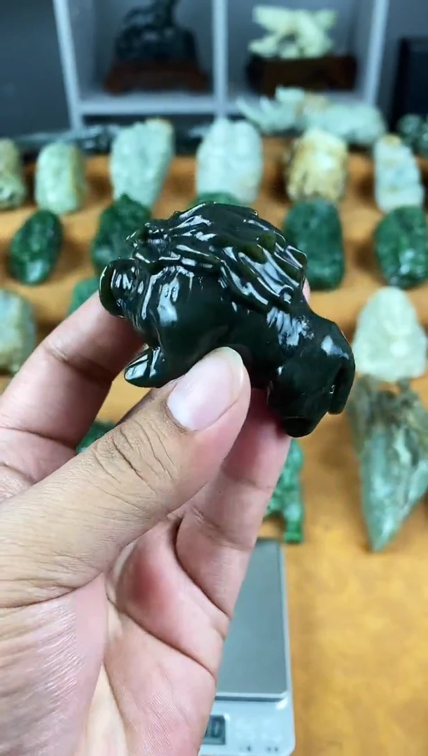 未镶嵌和田玉把件1