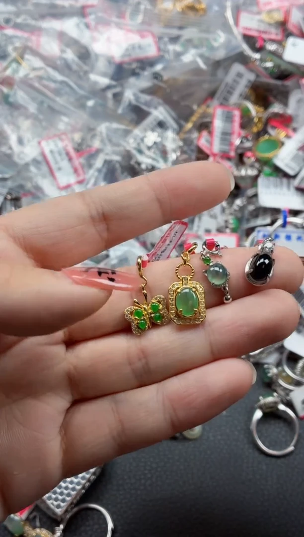 银S925镶嵌戒指翡翠天然A货缅甸翡翠