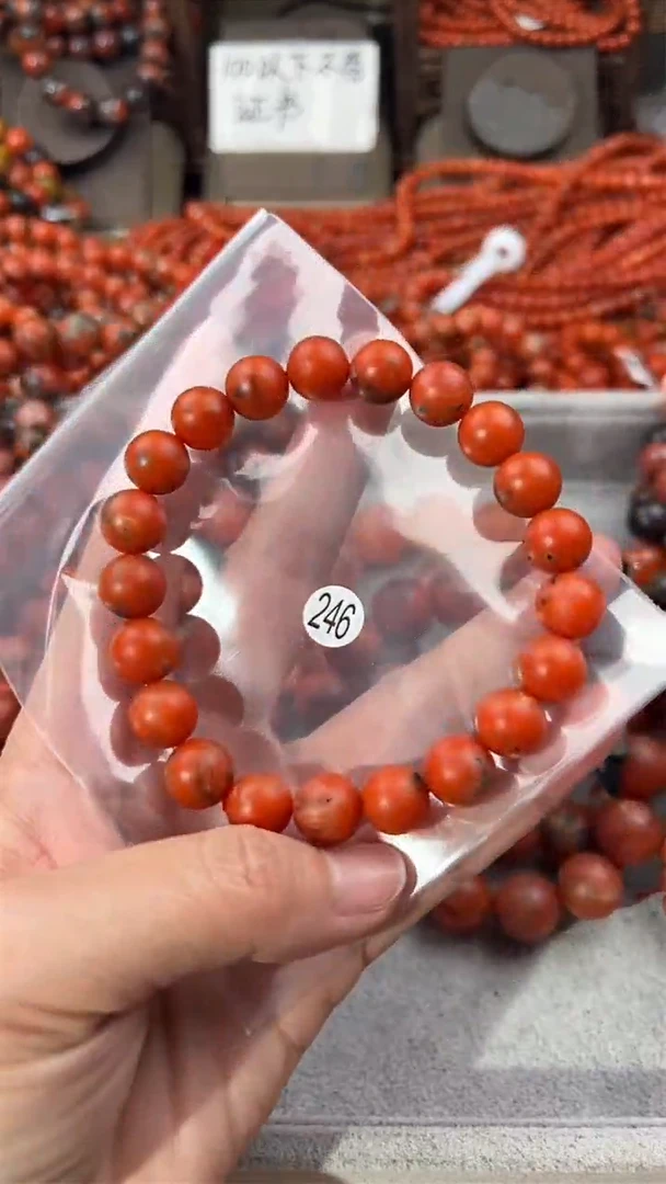 南红玛瑙手串未镶嵌10+